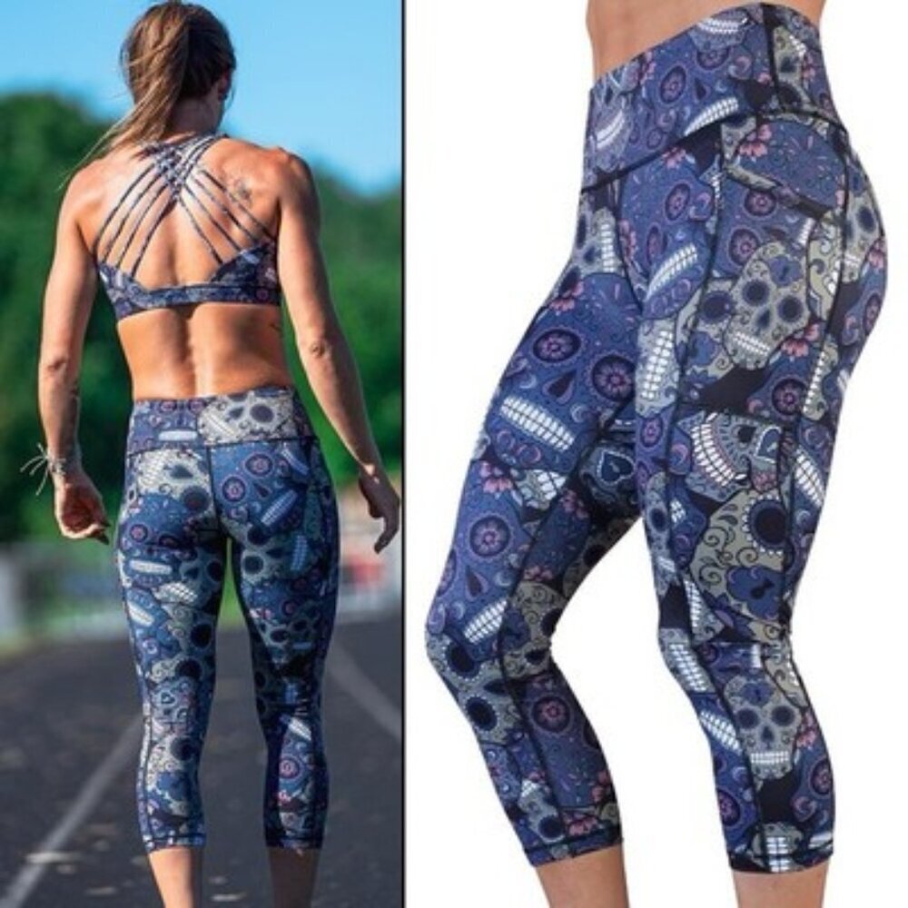 Constantly Varied Gear Midnight Skull Capri Leggings Sugar Skull Workout XL